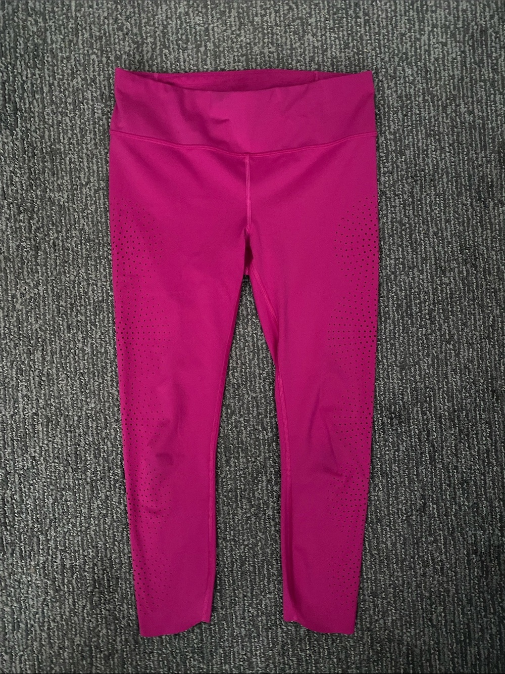 Athleta hot pink laser cut High-Rise Performance Leggings sz S